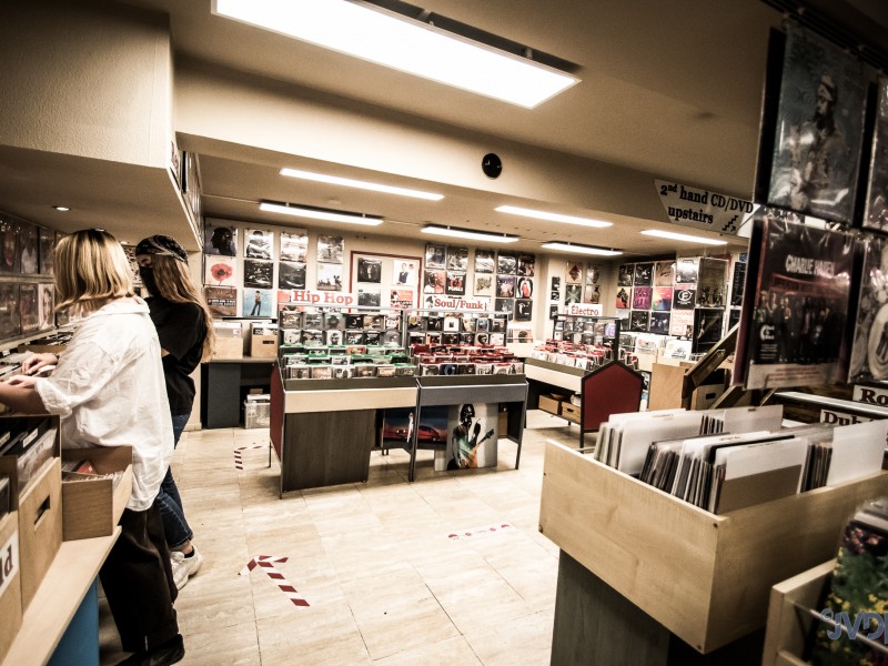 CAROLINE MUSIC à Bruxelles - Detailhandel - Boek-, muziek- en dvd-winkel | Boncado - photo 5