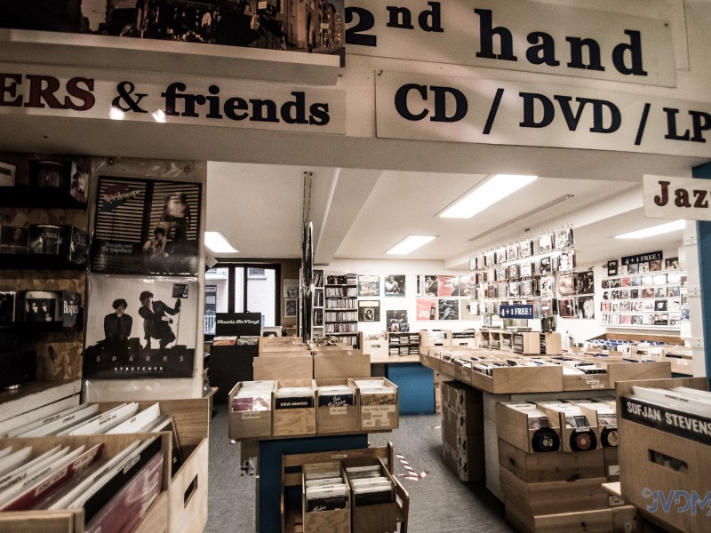 CAROLINE MUSIC à Bruxelles - Detailhandel - Boek-, muziek- en dvd-winkel | Boncado - photo 9