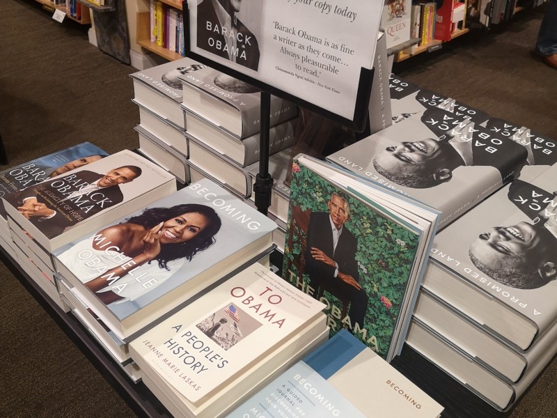 Waterstones à Bruxelles - Librairie – Papeterie - Boutique de cadeaux et de souvenirs | Boncado - photo 3