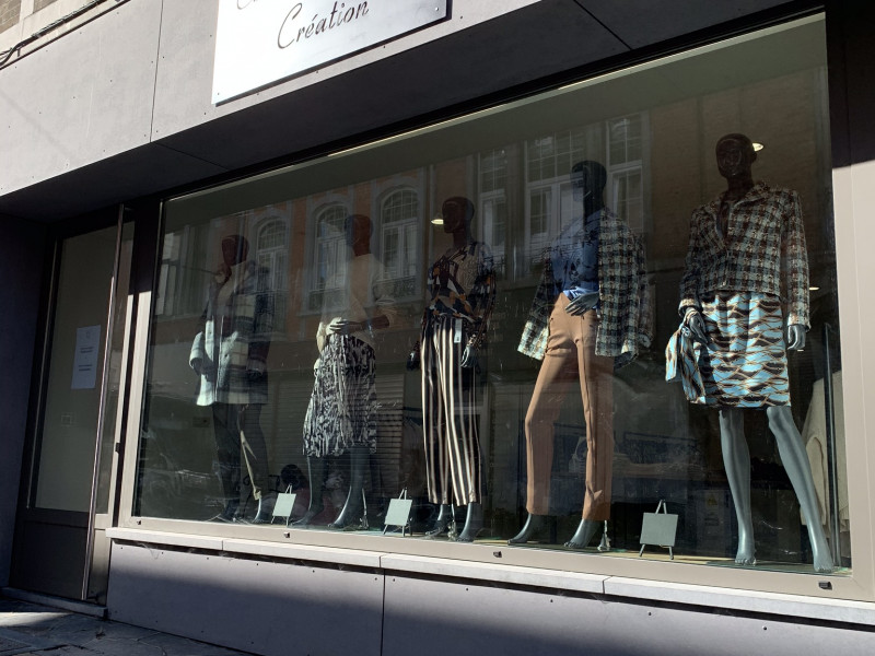 Couture Crystelle à Dinant - Damenbekleidungsgeschäft - Geschäft für Konfektionskleidung und Accessoires | Boncado - photo 2
