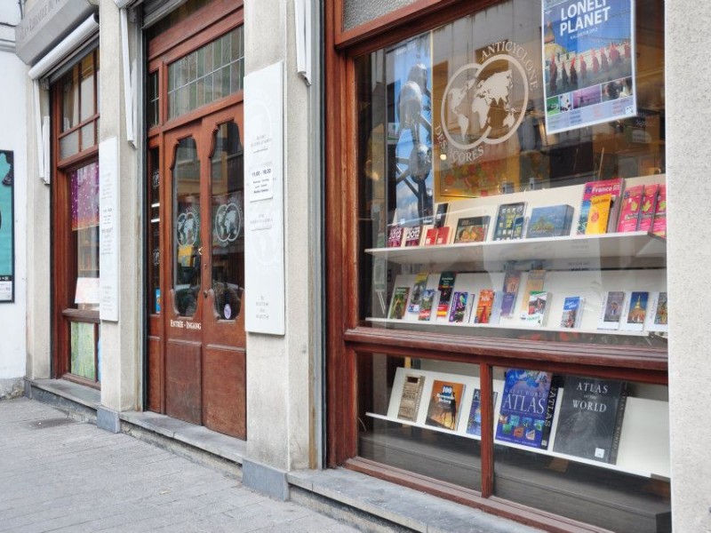 Anticyclone des Açores à Brussel - Reiseführer - Buchhandlung – Schreibwarengeschäft | Boncado - photo 16