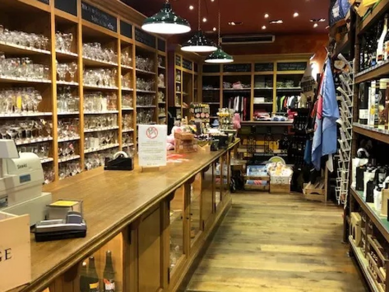 De Biertempel à Brussel - Winkel gespecialiseerd in de verkoop van alcohol - Winkels en detailhandel | Boncado - photo 3
