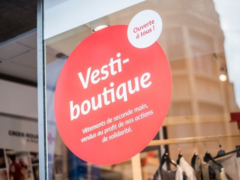 Vestiboutique Croix-Rouge Jurbise-Lens à Jurbise - Geschäft für Bekleidung aus zweiter Hand - Schuhgeschäft | Boncado - photo 2