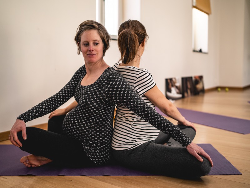 Claire Van Zeebroeck • Doula • Yoga • Massage à GREZ-DOICEAU - Massage & soins du corps - Yoga | Boncado - photo 8