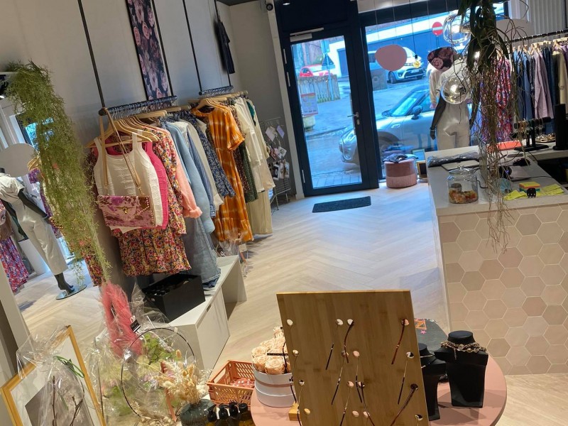 Char'li Concept à Malmedy - Magasin de vêtements pour femmes - Accessoires & fantaisies | Boncado - photo 6