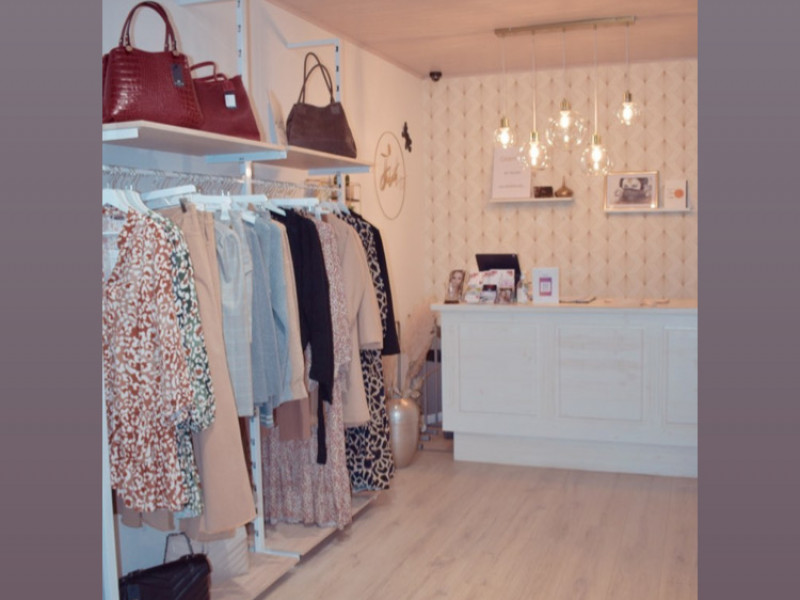 Féelicity à Nivelles - Magasin de vêtements pour femmes - Accessoires & fantaisies | Boncado - photo 3