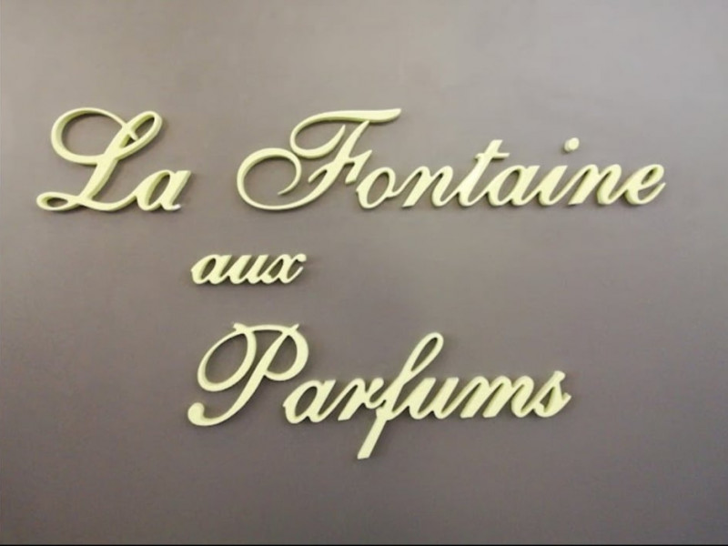 la fontaine aux parfums à Libramont - Parfumerie - Cosmetica - Sieraden- en horlogewinkel | Boncado - photo 2