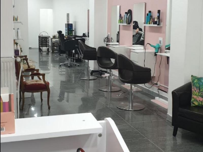 Lea salon beaute à saint -gilles - Salon de coiffure - Accessoires & fantaisies | Boncado - photo 4