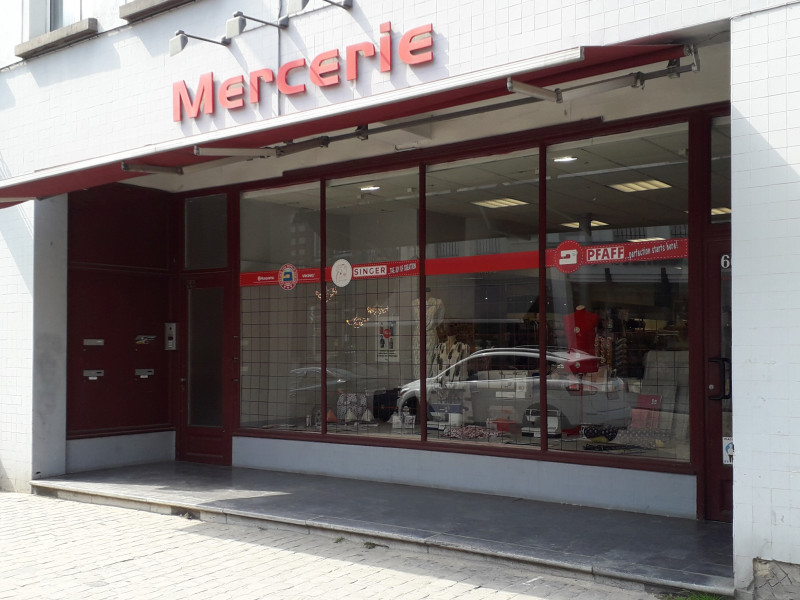 Le fil de MaRoBe à Tournai - Näherei und Änderungsschneiderei - Einzelhandel | Boncado - photo 2