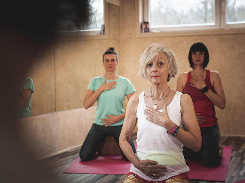 LA TETE DANS LES ETOILES / YOGA à Filot - Yoga - Sportzentrum | Boncado - photo 4