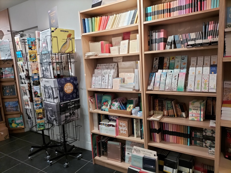 Librairie La Procure à Tournai - Unabhängige Buchhandlung - Buch-, Musik- und DVD-Geschäft | Boncado - photo 15