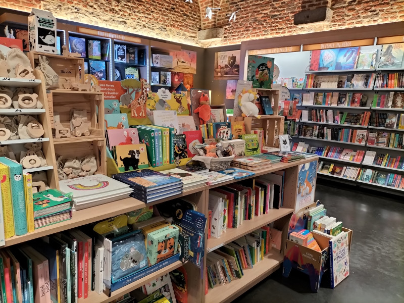 Librairie La Procure à Tournai - Onafhankelijke boekhandel - Boek-, muziek- en dvd-winkel | Boncado - photo 5