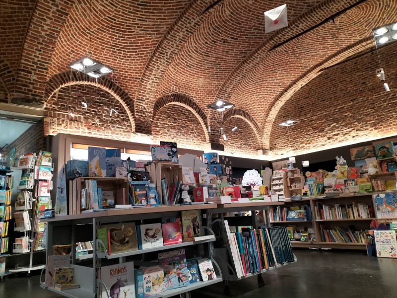 Librairie La Procure à Tournai - Onafhankelijke boekhandel - Boek-, muziek- en dvd-winkel | Boncado - photo 16