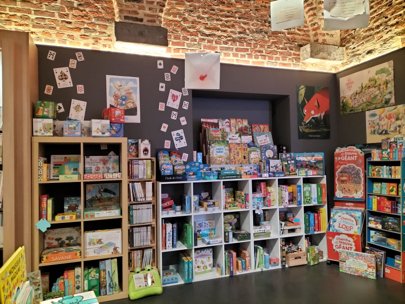 Librairie La Procure à Tournai - Librairie indépendante - Magasin de livres, musique et DVD | Boncado - photo 11
