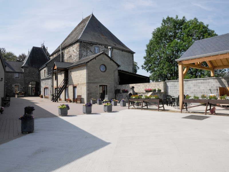 Château Ferme de Laval à Sainte-Ode - Gastenkamer - Bed and breakfast | Boncado - photo 3