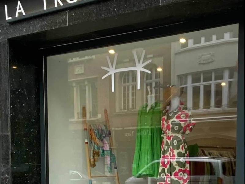 La Tropézienne à Tournai - Magasin de vêtements pour femmes - Accessoires & fantaisies | Boncado - photo 2