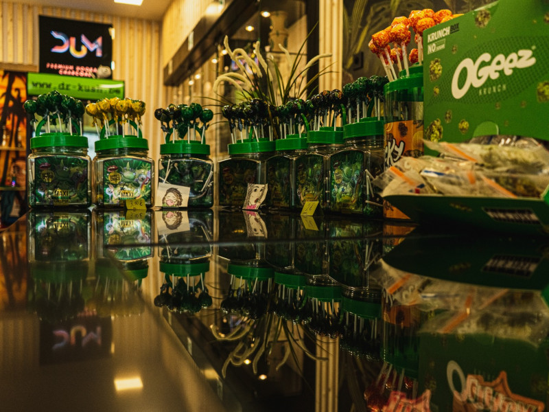 Dr. Kush Cbd store Centre à Bruxelles - Tabak – elektronische Zigaretten | Boncado - photo 17