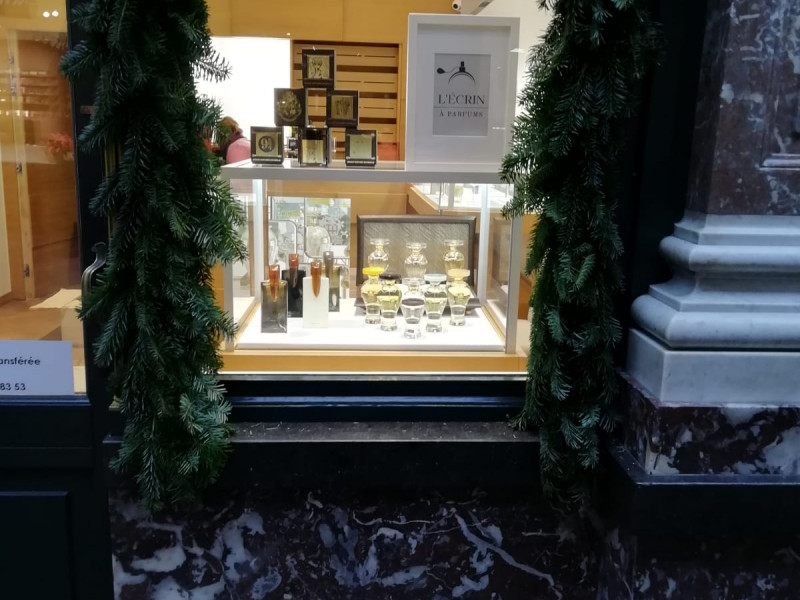 L'écrin à parfums à Bruxelles - Parfümerie – Kosmetikgeschäft - Geschenk- und Souvenirgeschäft | Boncado - photo 11