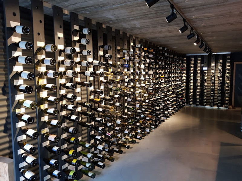 LA CAVE DES SOMMELIERS SPRL à HABAY - Winkel gespecialiseerd in de verkoop van alcohol - Wijn en sterke dranken | Boncado - photo 3