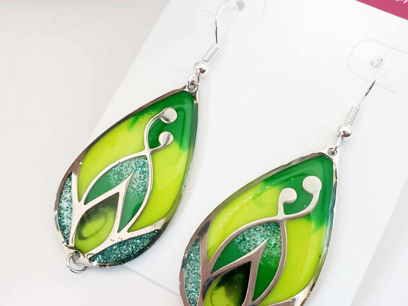 Léna et ses créations à Etalle - Boutique de bijoux et de montres - Magasin de prêt-à-porter et accessoires | Boncado - photo 4