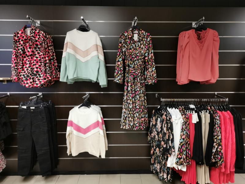 DC Fashion Store à Malmedy - Mode, kledij & lingerie - Schoenen, juwelen & accessoires | Boncado - photo 10