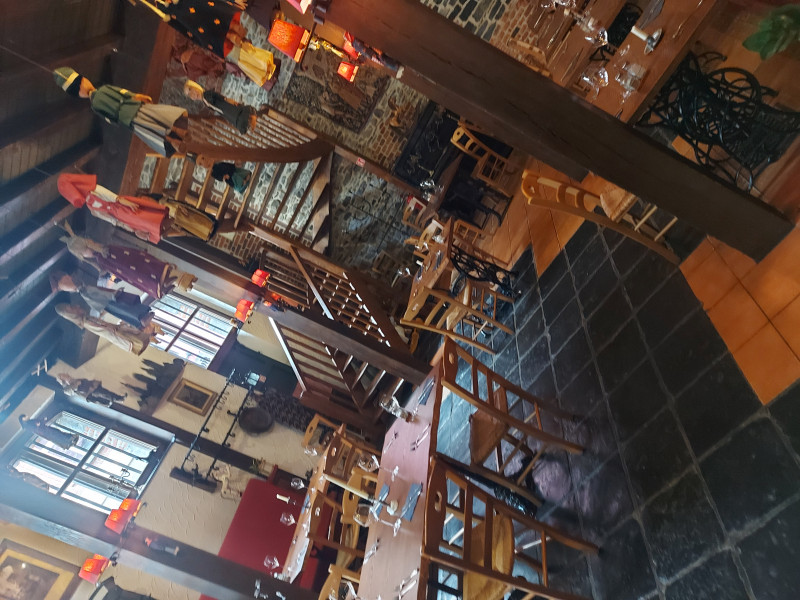 L'Ecurie d'Ennetières Fred & Blan à Tournai - Restauration - Restaurant à thème | Boncado - photo 2