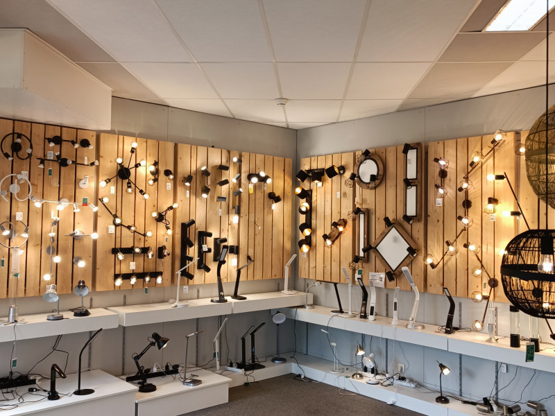 Niederau à Eupen - Magasin de TV - Hifi - Vidéo - Electro - Magasin de luminaires | Boncado - photo 6