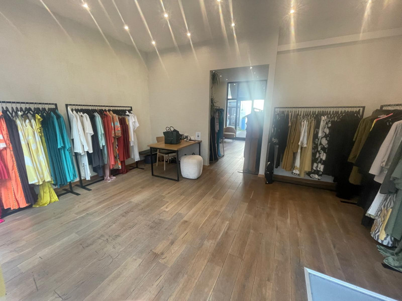 DESS Fine Greek Design à Brussels - Damenbekleidungsgeschäft | Boncado - photo 10