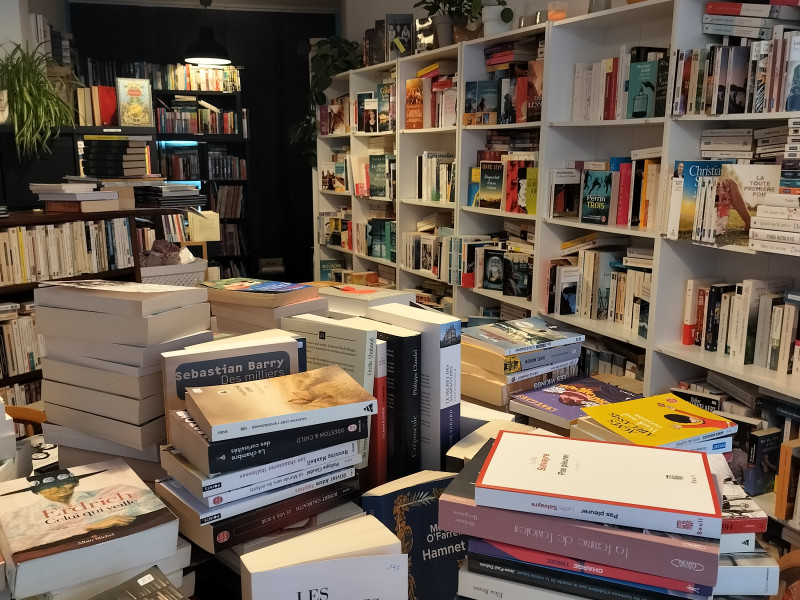 Les Bonbons Littéraires à Andenne - Librairie indépendante - Dépôt-vente | Boncado - photo 6