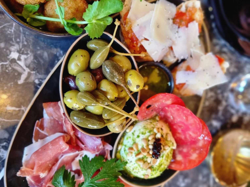 Lili's Bar à Marche en Famenne - Bar à tapas - Bar à cocktails | Boncado - photo 8