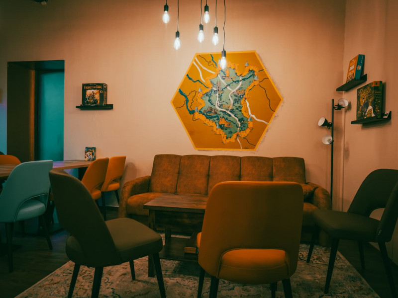 Le Bol à Dés à Marche-en-Famenne - Bar lounge | Boncado - photo 9