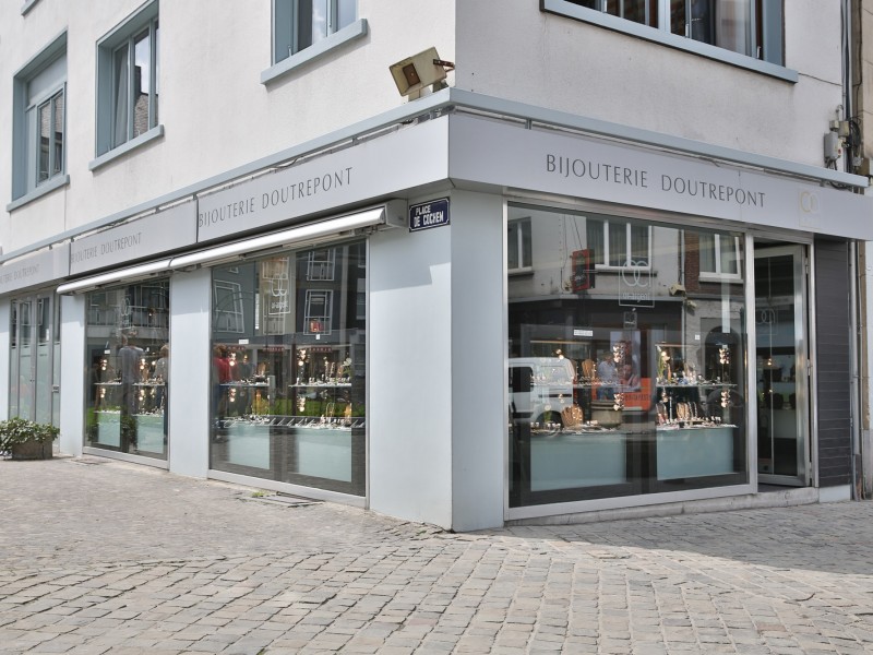 Bijouterie Or & Argent à Malmedy - Schuhe, Schmuck & Accessoires - Schmuck- und Uhrengeschäft | Boncado - photo 2