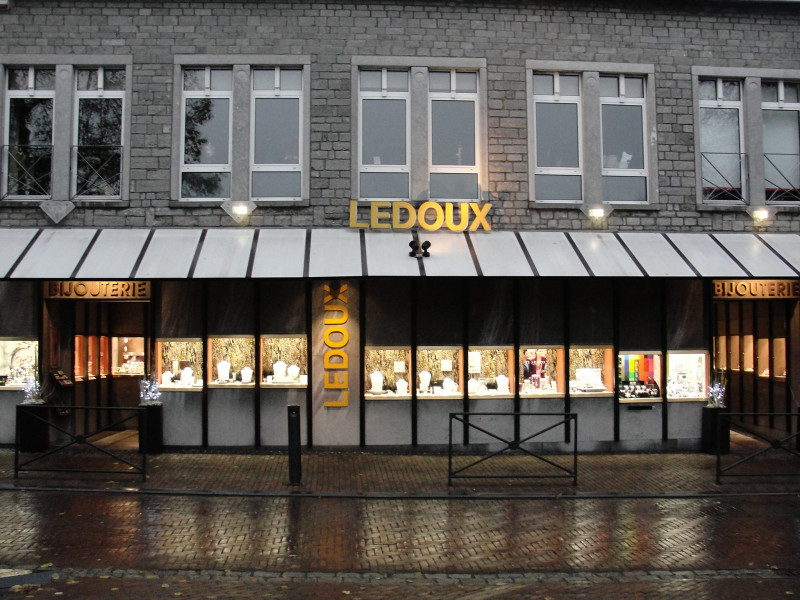 Bijouterie LEDOUX à Marche-en-Famenne - Boutique de bijoux et de montres - Salon de piercing et tatouage | Boncado - photo 8