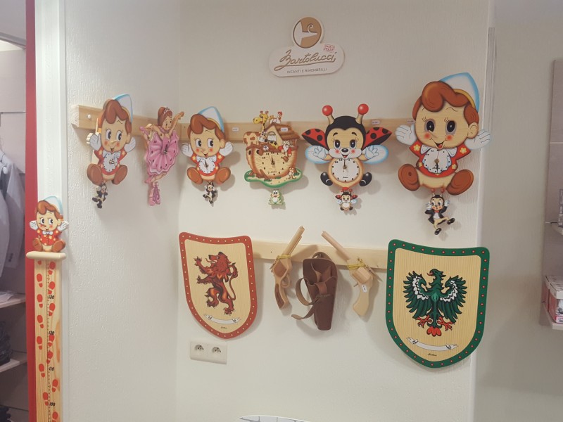Pinocchio à walcourt - Baby- und Kinderartikel und Spielzeug - Mode, Konfektionskleidung & Dessous | Boncado - photo 4