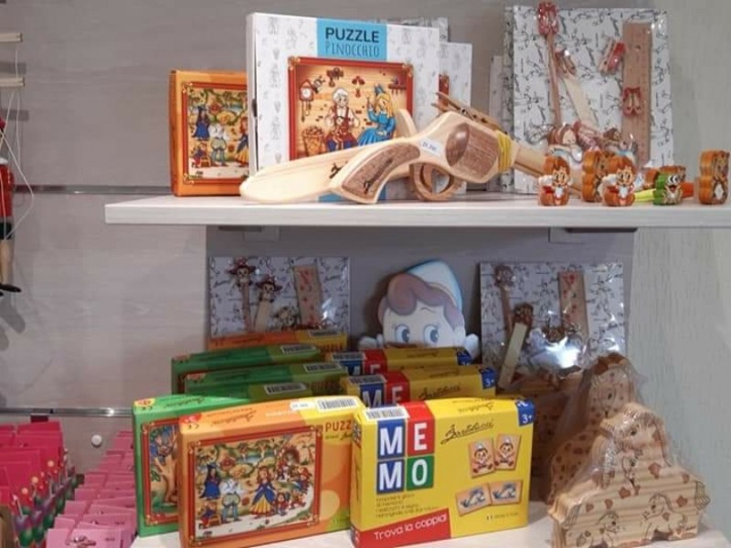 Pinocchio à walcourt - Puériculture, enfants et jouets - Mode, prêt-à-porter & lingerie | Boncado - photo 6