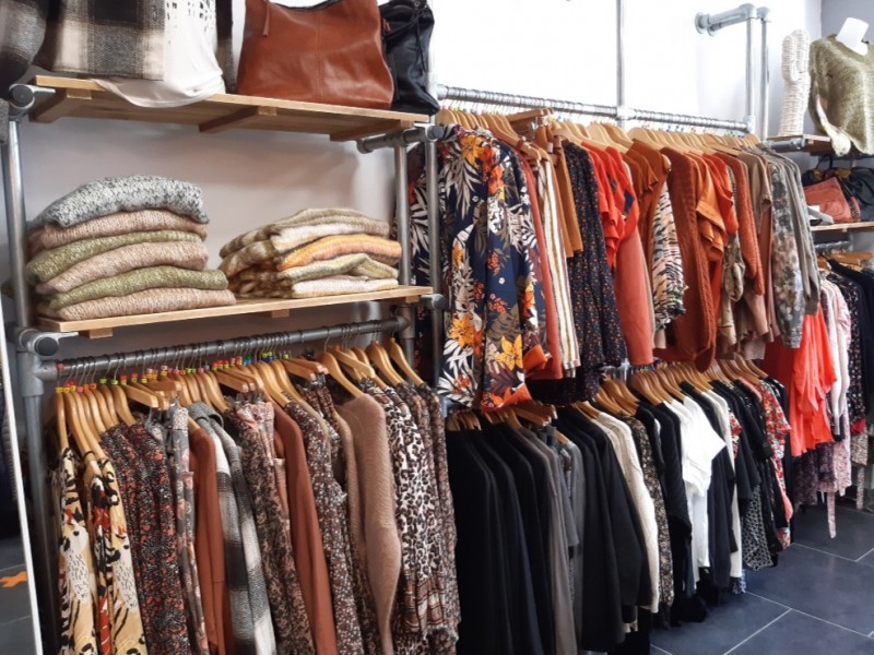 Virevolte à Peruwelz - Damenbekleidungsgeschäft | Boncado - photo 3