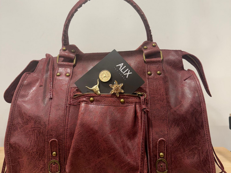 Mehdi-T à Spa - Geschäft für Konfektionskleidung und Accessoires | Boncado - photo 16