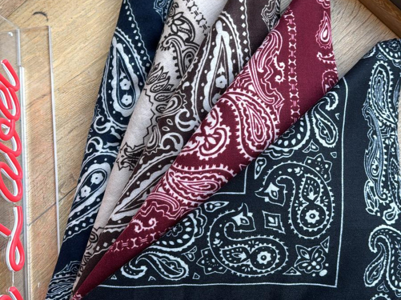 Mehdi-T à Spa - Geschäft für Konfektionskleidung und Accessoires | Boncado - photo 11