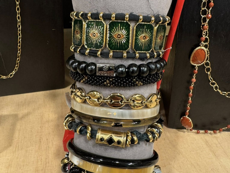 Mehdi-T à Spa - Geschäft für Konfektionskleidung und Accessoires | Boncado - photo 20