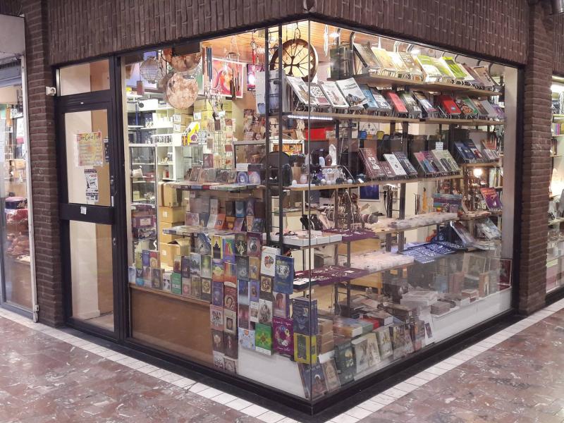 Boutique Esotérique Entre Ciel et Terre à Liège - Schoonheid en welzijn - Boek-, muziek- en dvd-winkel | Boncado - photo 3