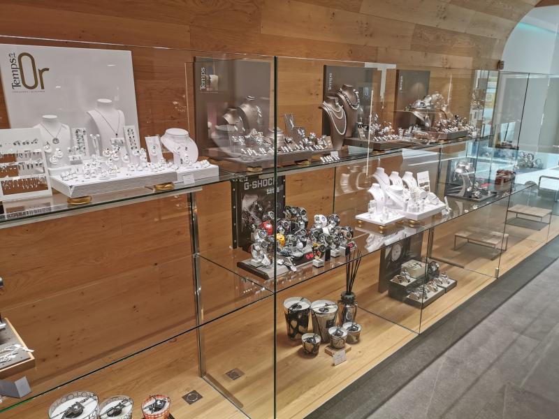 Temps & Or à Waremme - Juwelen- en uurwerkwinkel - Collecties & antiquiteiten | Boncado - photo 5