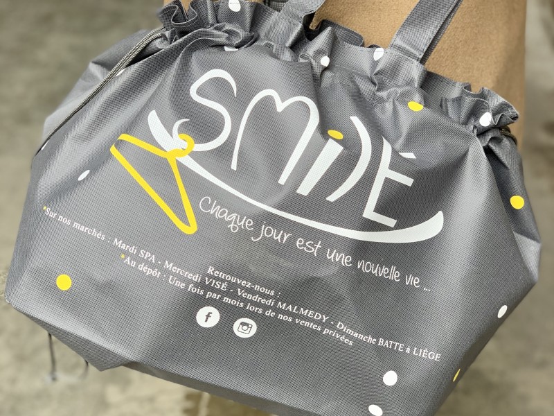 Smile.be SPRL à Verviers - Dameskledingwinkel - Winkel voor confectiekleding en accessoires | Boncado - photo 5