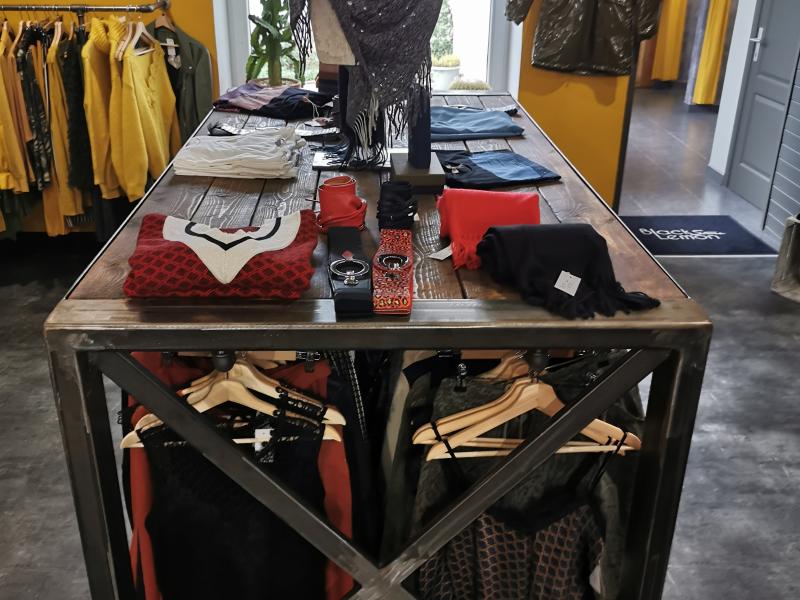 Black Lemon Store à Welkenraedt - Mode, prêt-à-porter & lingerie - Chaussures, Bijoux & Accessoires | Boncado - photo 4