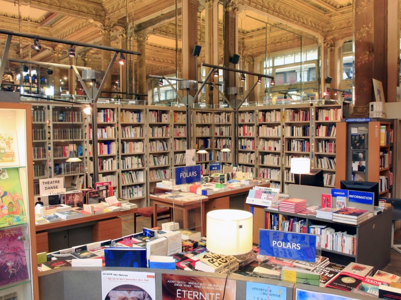 TROPISMES à BRUXELLES - Onafhankelijke boekhandel - Stripboekwinkel | Boncado - photo 3